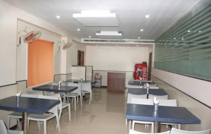 Balaji Grand Kākināda Exterior foto